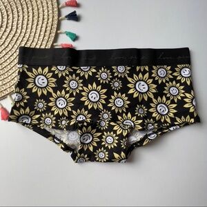 Victoria's Secret PINK Logo Boyshort Panty Pure Black Sunflower Print Medium NEW